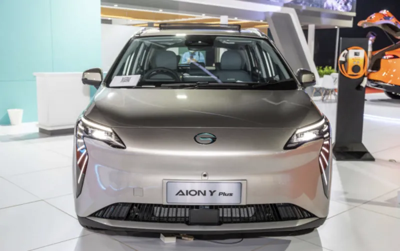 chi tiet xe dien gac aion y plus doi thu cua mitsubishi xpander 1 800x502 1