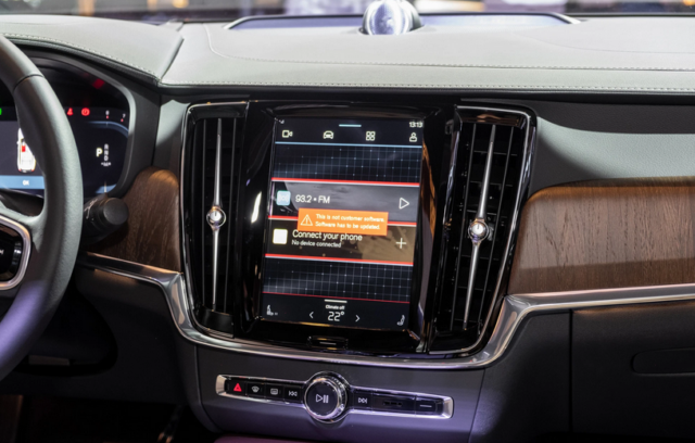 Volvo S90 2025: Giá bán mới nhất, Đánh giá thông số kỹ thuật