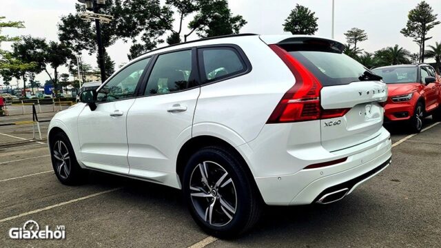 Volvo XC60 2025: Giá bán bao nhiêu? Khuyến mãi, Đánh giá xe, Hình ảnh