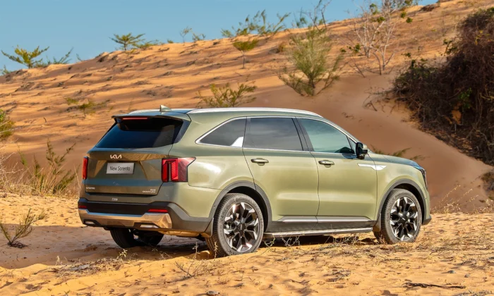 Than xe Kia Sorento 2025 2026 Winauto