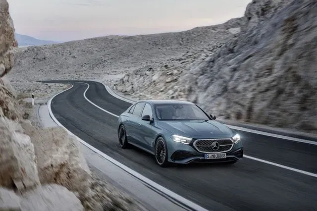 Mercedes-Benz E-Class 2026 | Giá bán khuyến mãi, Đánh giá thông số kỹ thuật