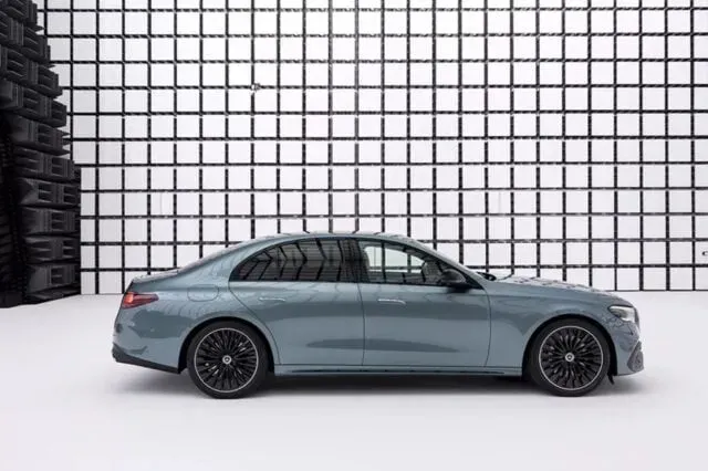 Mercedes-Benz E-Class 2026 | Giá bán khuyến mãi, Đánh giá thông số kỹ thuật