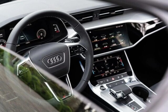 Audi A6 2026: Giá lăn bánh khuyến mãi – Đánh giá TSKT – Trả góp Audi A6 2026: Giá lăn bánh khuyến mãi – Đánh giá TSKT – Trả góp